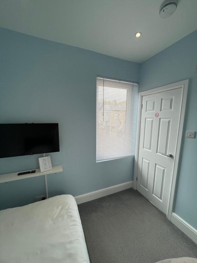 Private & Modern En-Suite Rooms Town Centre Self Check-In Barnsley Extérieur photo