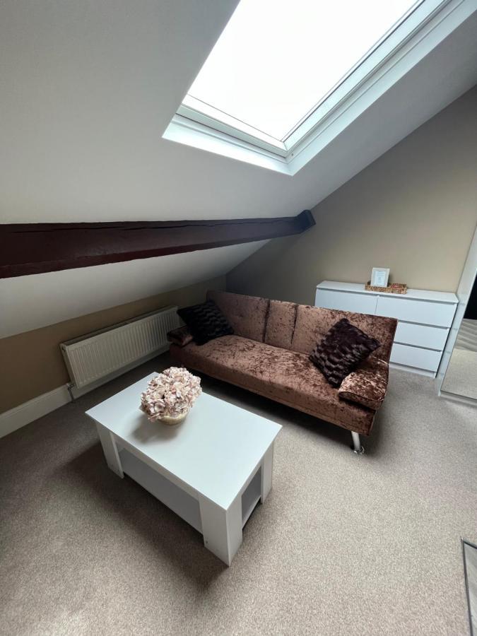 Private & Modern En-Suite Rooms Town Centre Self Check-In Barnsley Extérieur photo