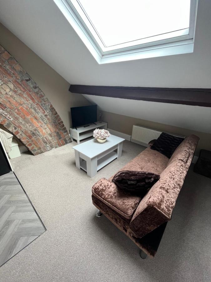 Private & Modern En-Suite Rooms Town Centre Self Check-In Barnsley Extérieur photo